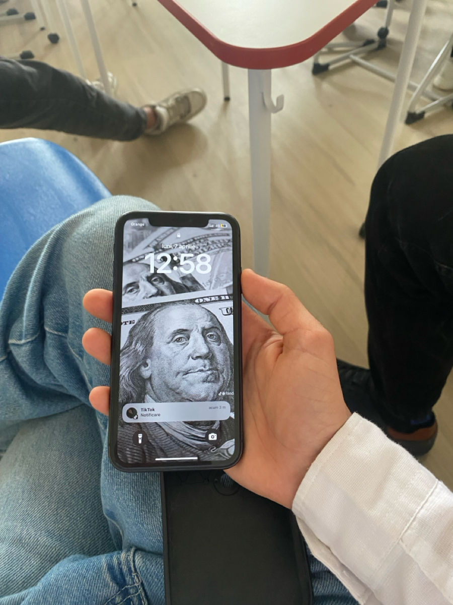 iphone 11 simplu starea pe poze foto 5