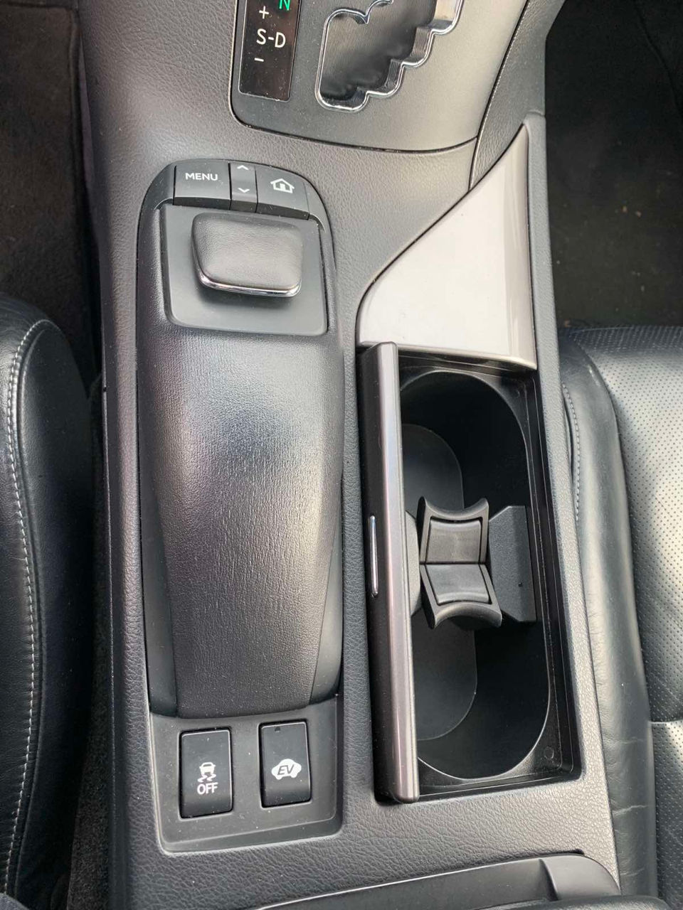 Lexus RX Series foto 14