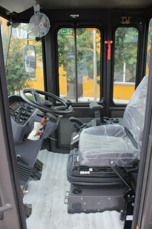 Погрузчик SDLG LG918 (Volvo Group) фото 3