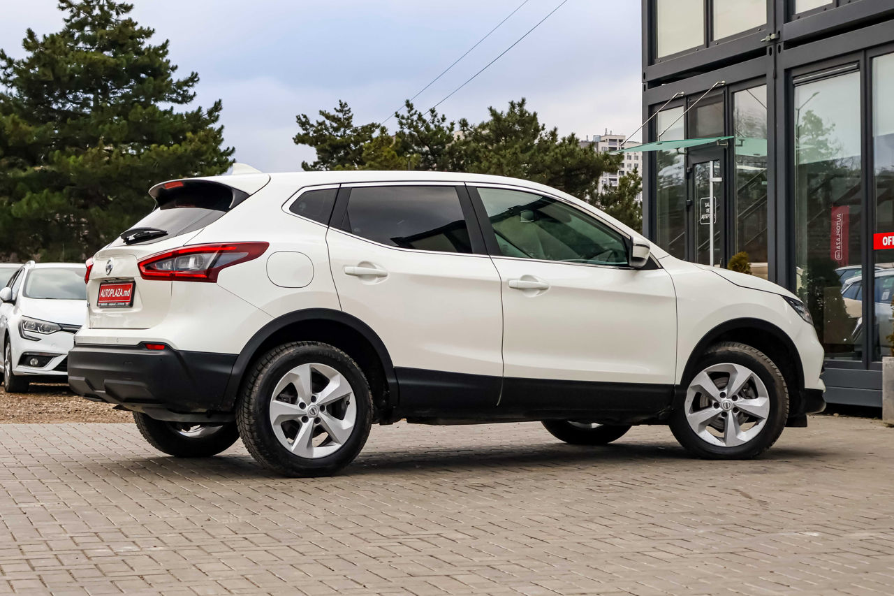 Nissan Qashqai foto 1