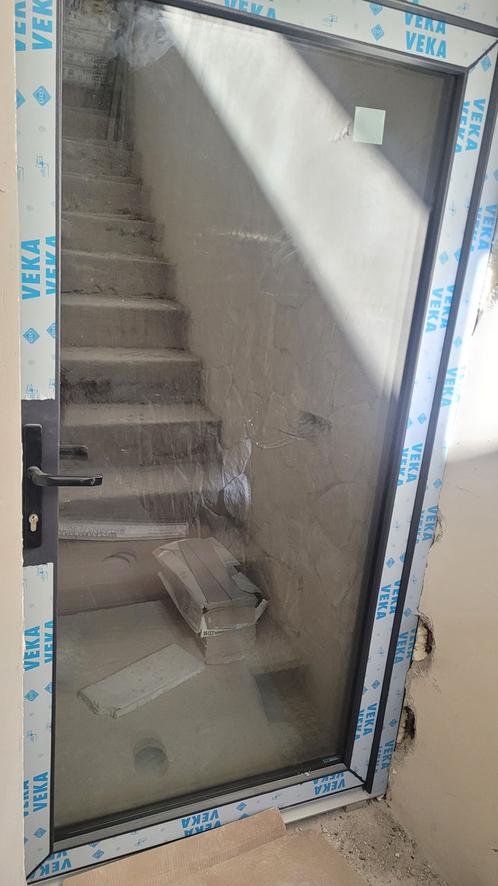 Ferestre, uși veka, whs. окна, двери veka, whs. fentres et portes en veka, whs. foto 2