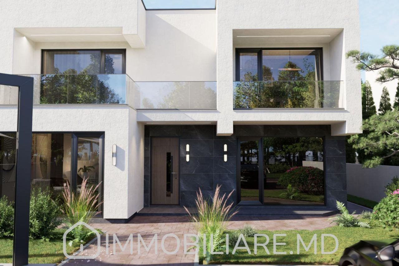 Casă cu 2 niveluri, or. Codru