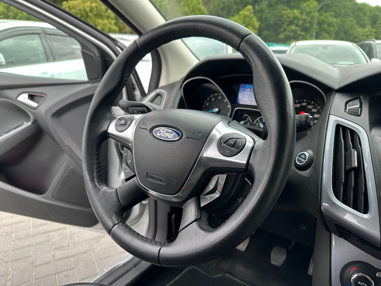 Ford Focus foto 8