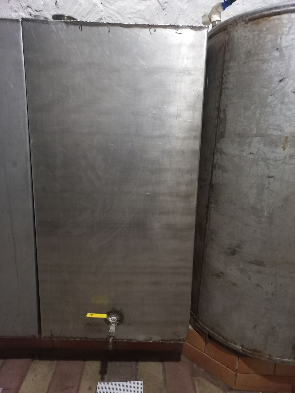 Butoi inox ( бочка нержавейка) 250л foto 3