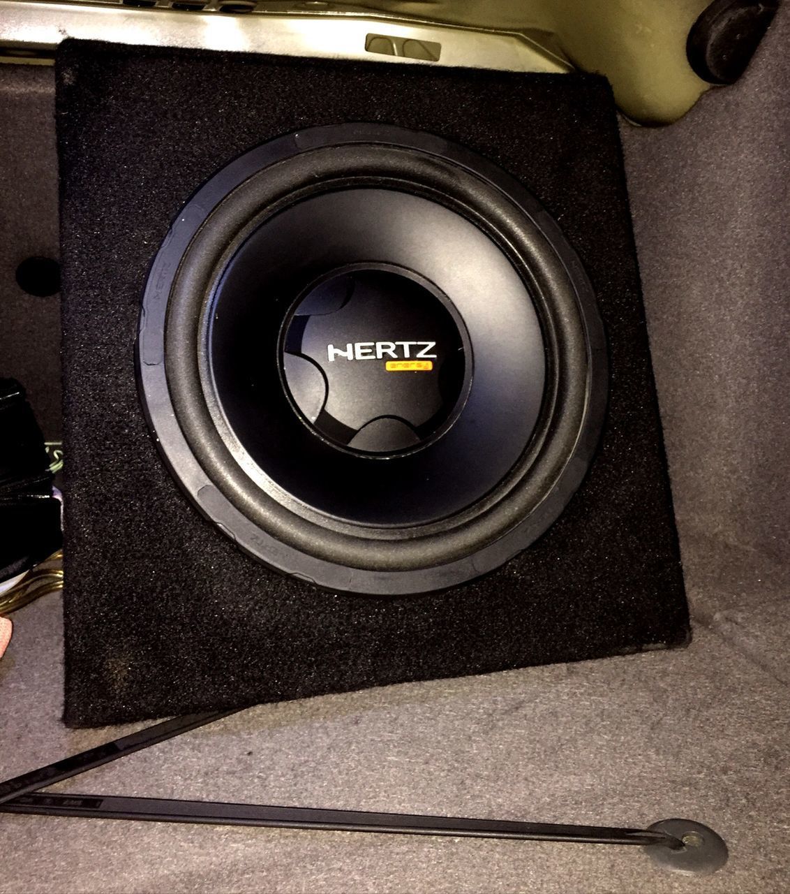 Subwoofer hertz