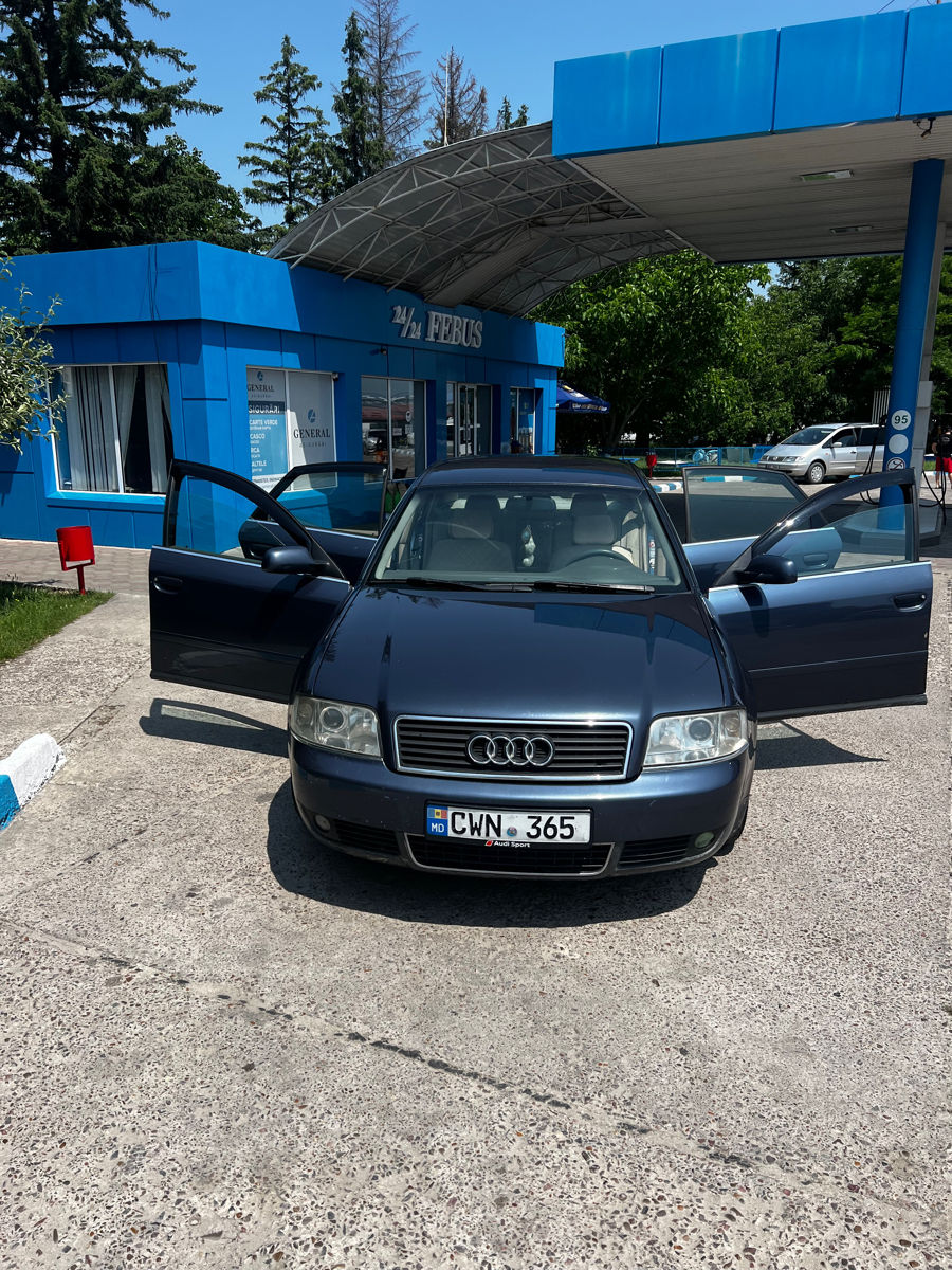 Audi A6 фото 0