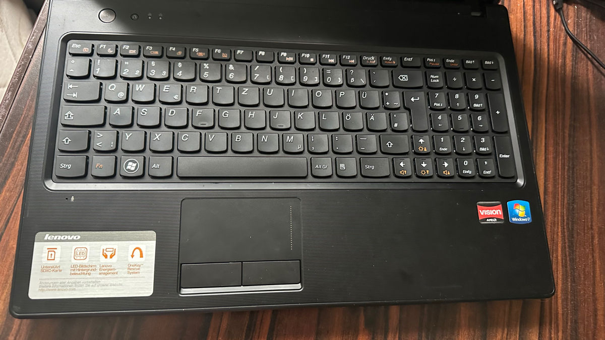 Lenovo G575  фото 2