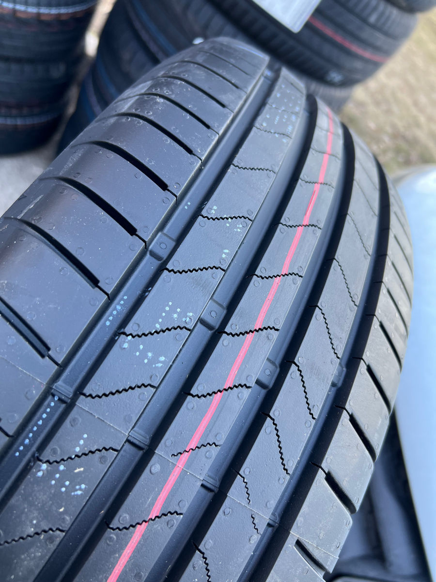 Bridgestone 215/65 R16 лето - 2650 лей фото 2