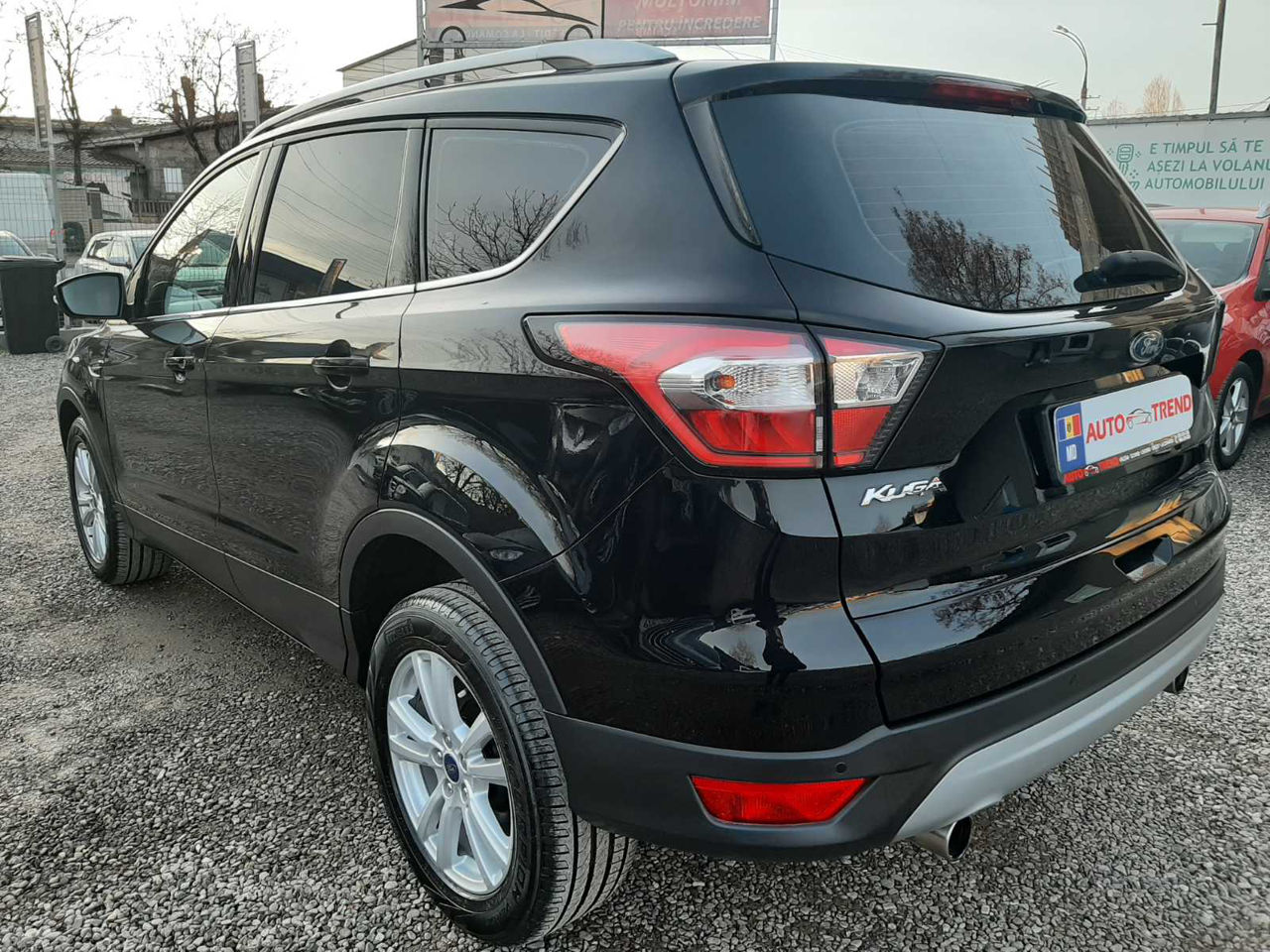 Ford Kuga foto 4