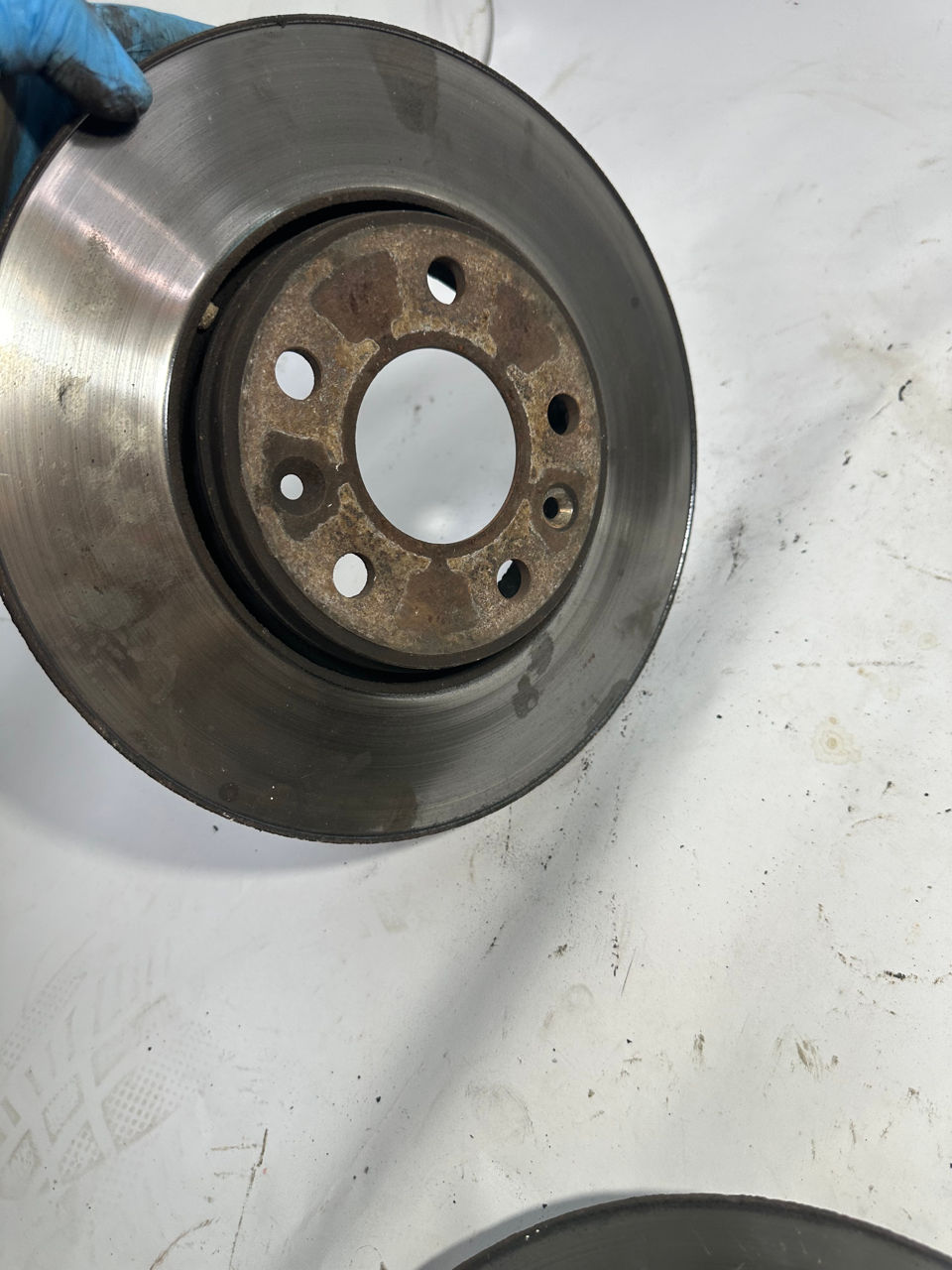 Disc frana b/u диск тормозной 40 20 669 49r renault grand,laguna ,megane,scenic,latitude foto 3