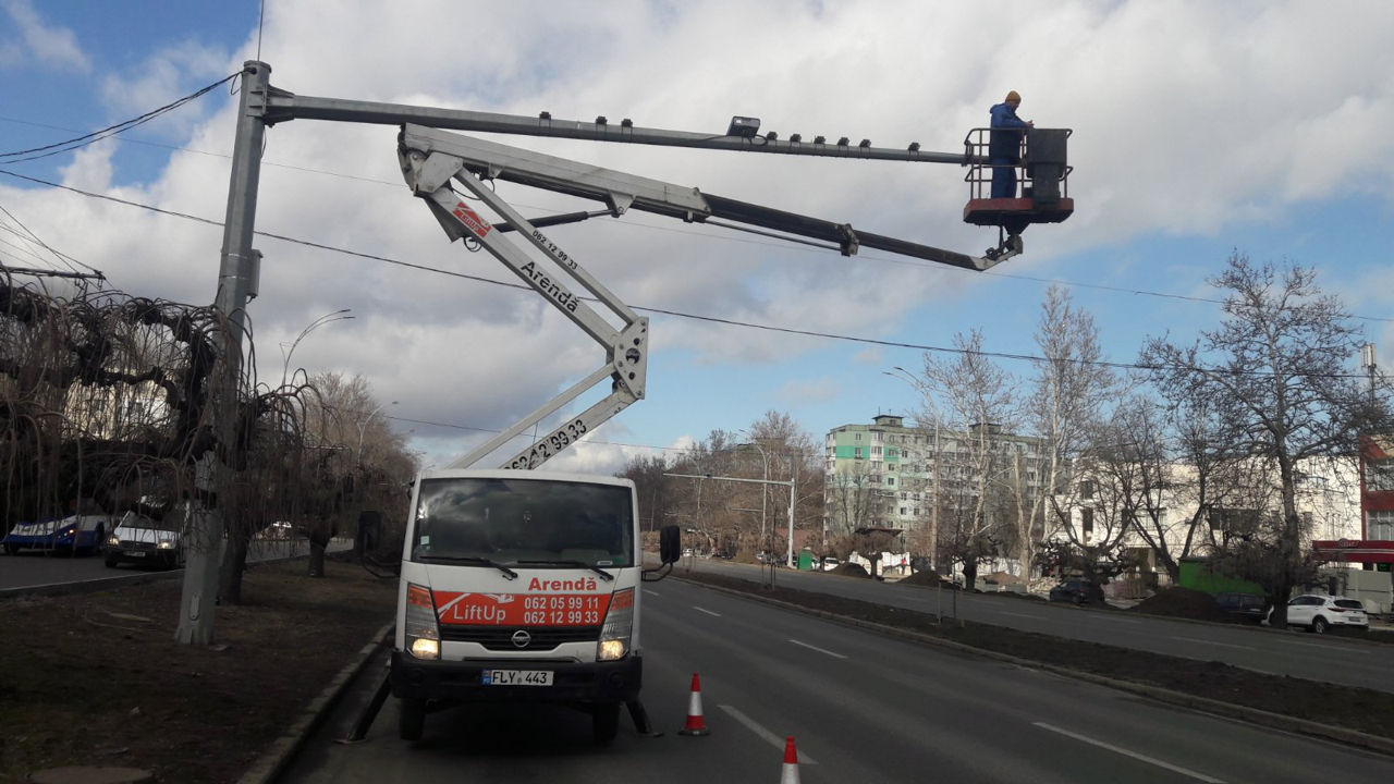 Servicii Autoturn/ lucrări la înălțime  24/7 foto 16