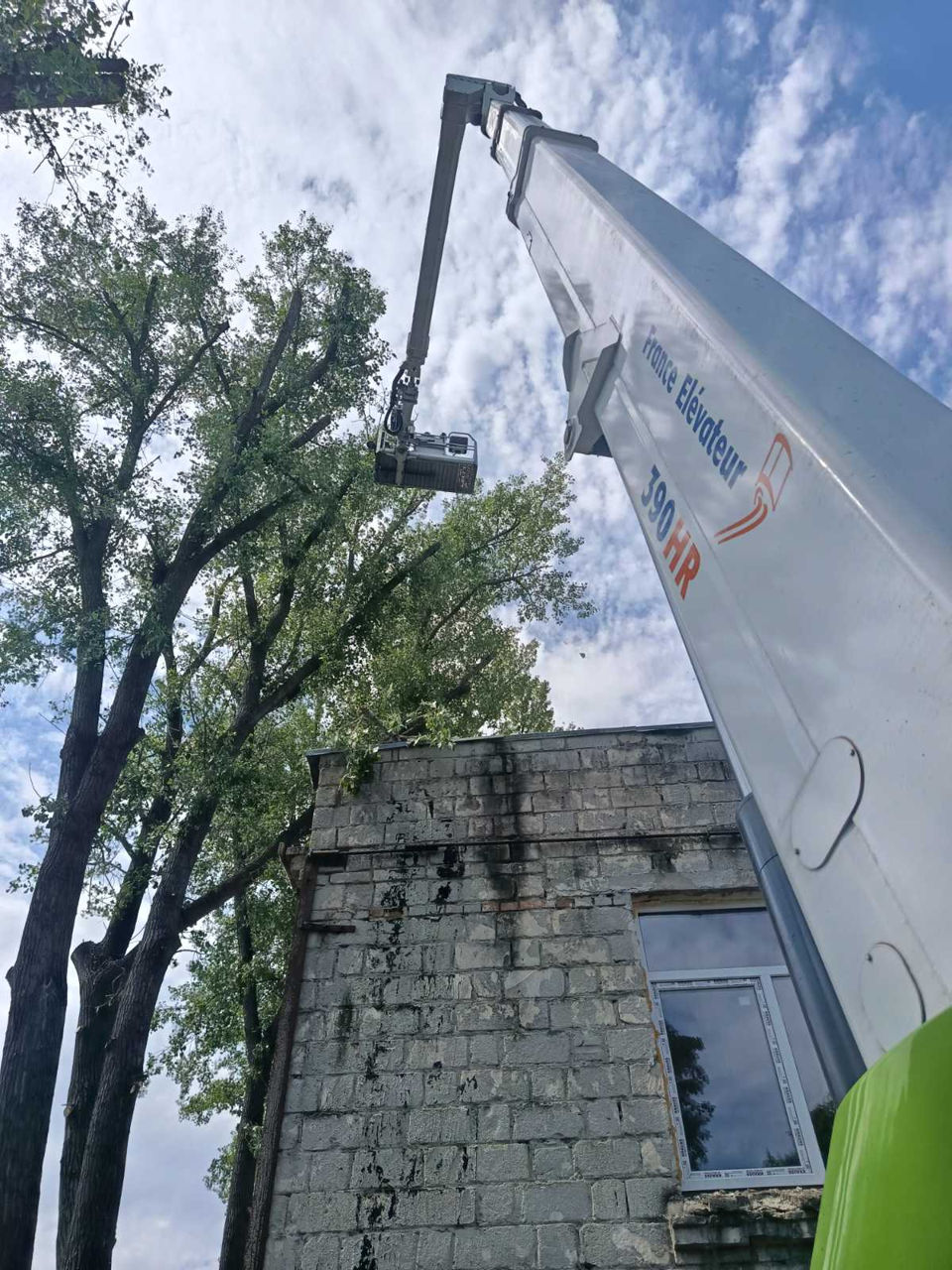 Servicii autoturn (вышка) Chirie pe ora  in Chisinau 28 metri фото 6