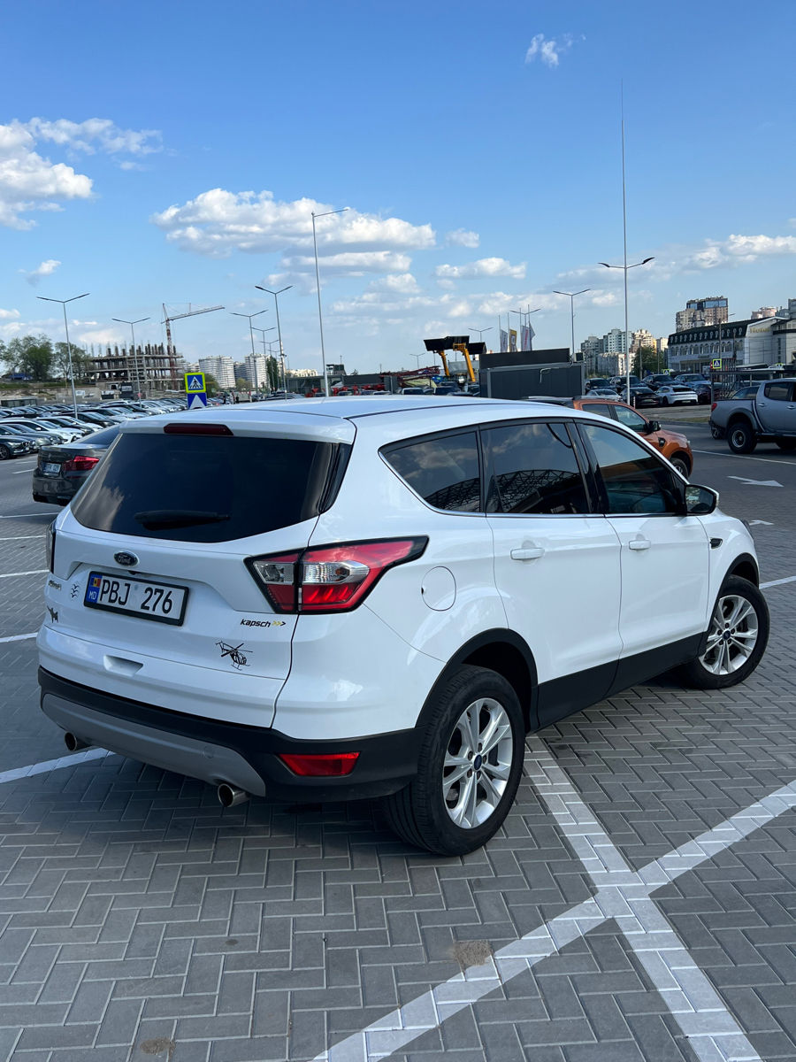 Ford Kuga фото 2