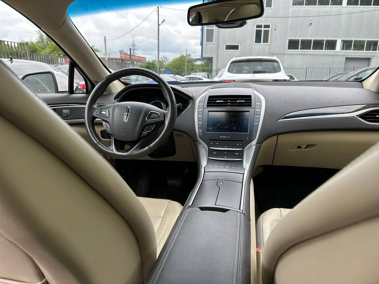 Lincoln MKZ фото 7