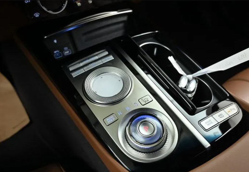 Genesis G80 foto 4