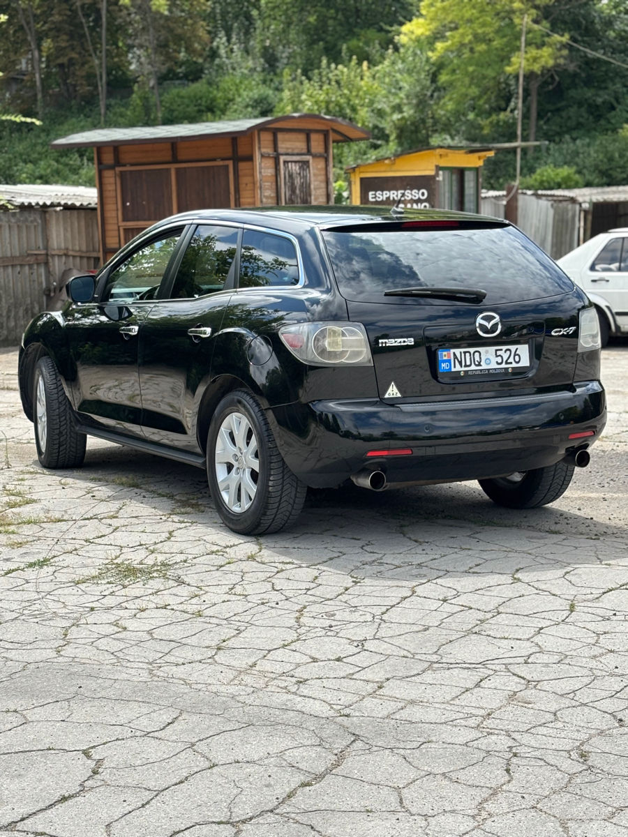 Mazda CX-7 foto 1