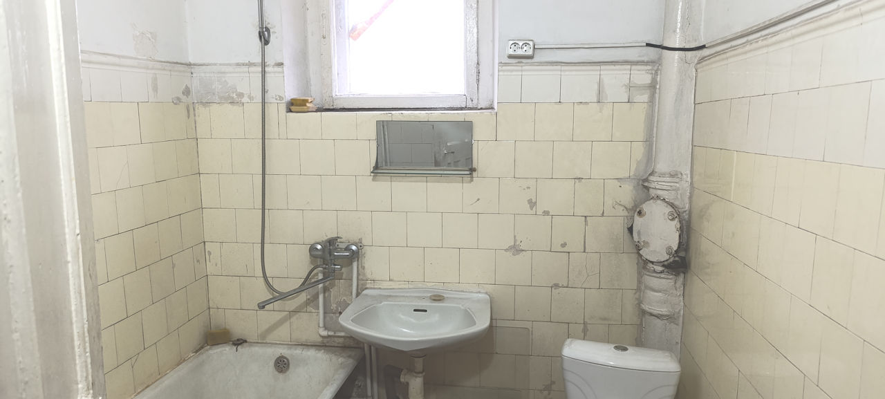 Apartament cu 2 camere, 47 m², Centru, Chișinău foto 5