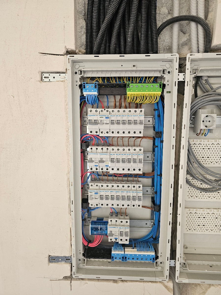 Lucrari electrice/consultatie gratuita foto 0