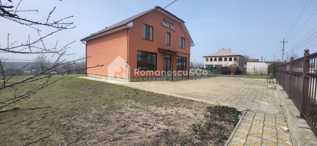 Vanzare casa în satul Bălăbănești, 128 mp+ 17 ari. foto 1