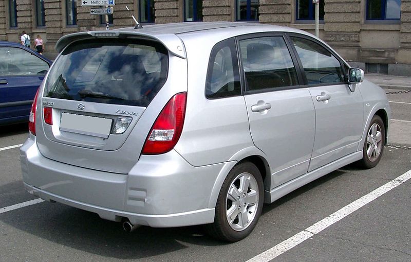 Suzuki Liana foto 0