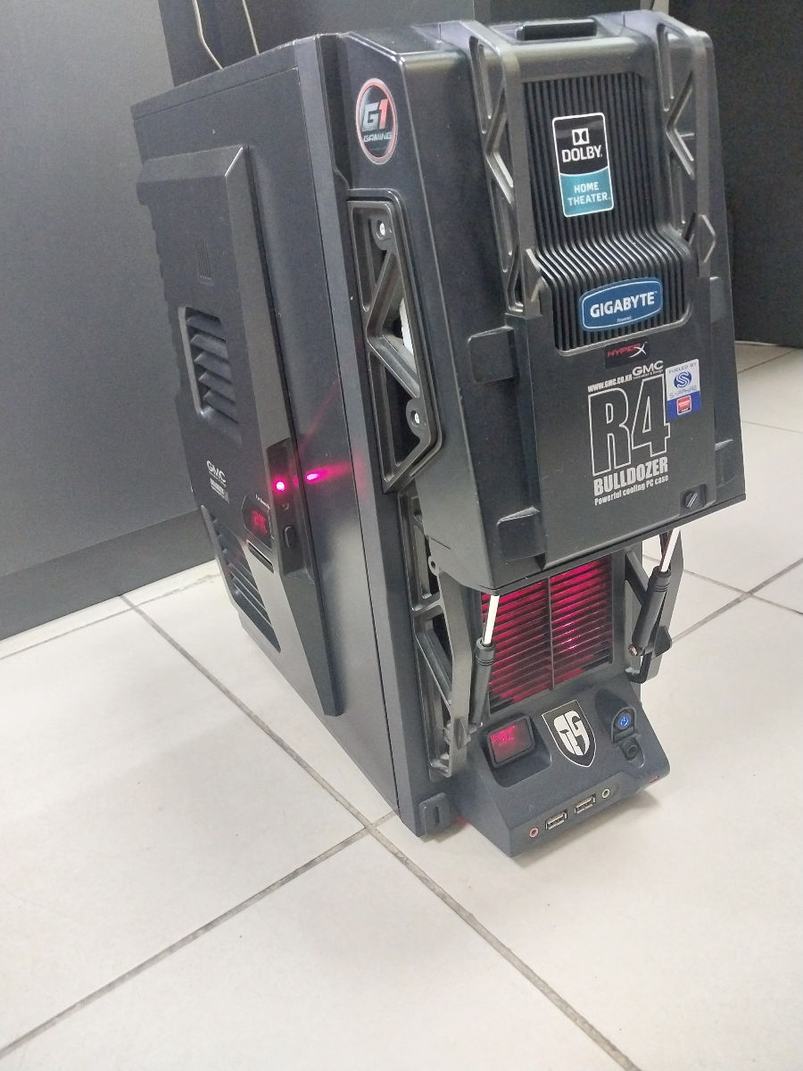 Case Bulldozer R4 foto 0