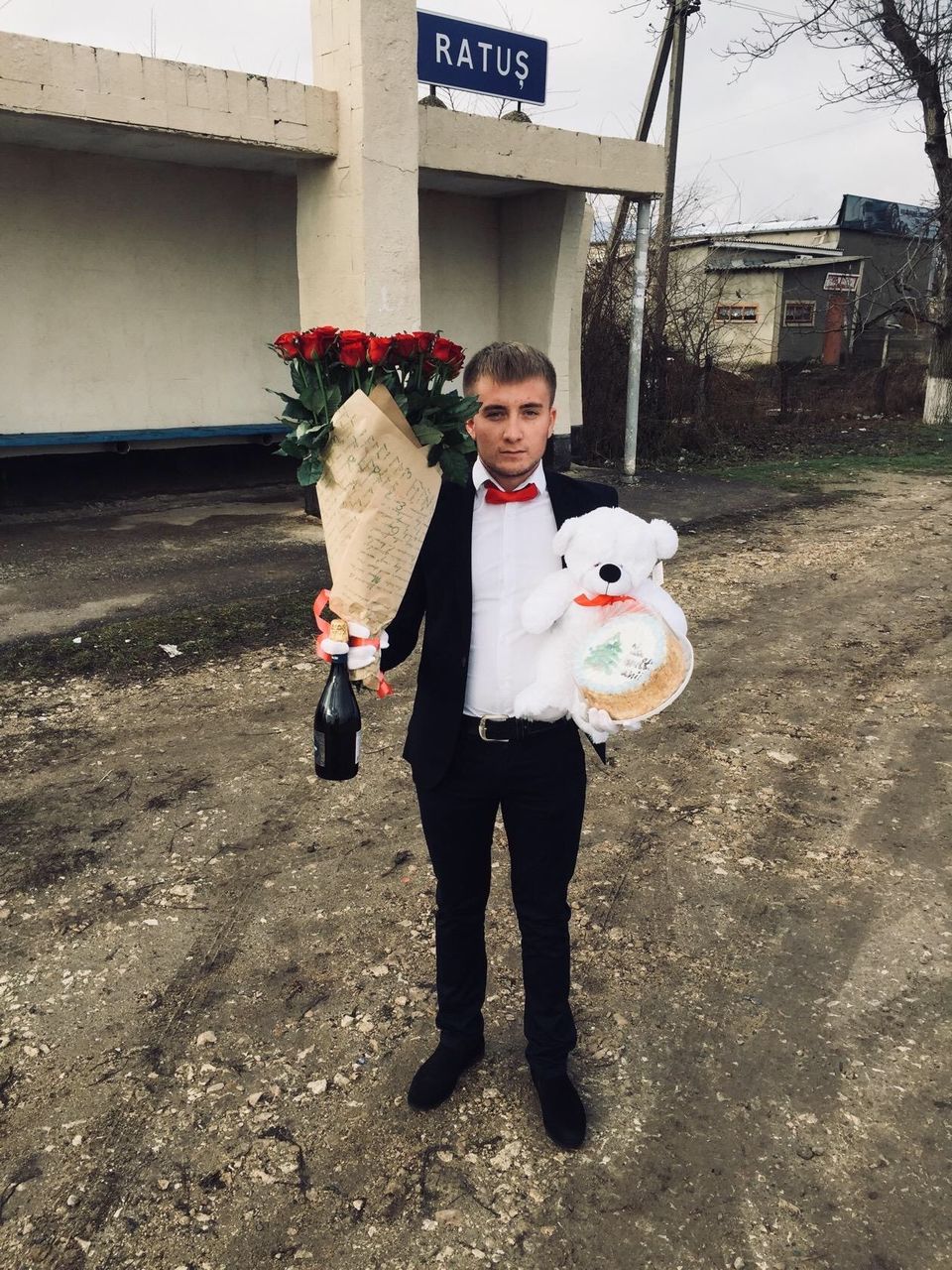 Livrare surprize cu flori si cadouri! foto 0