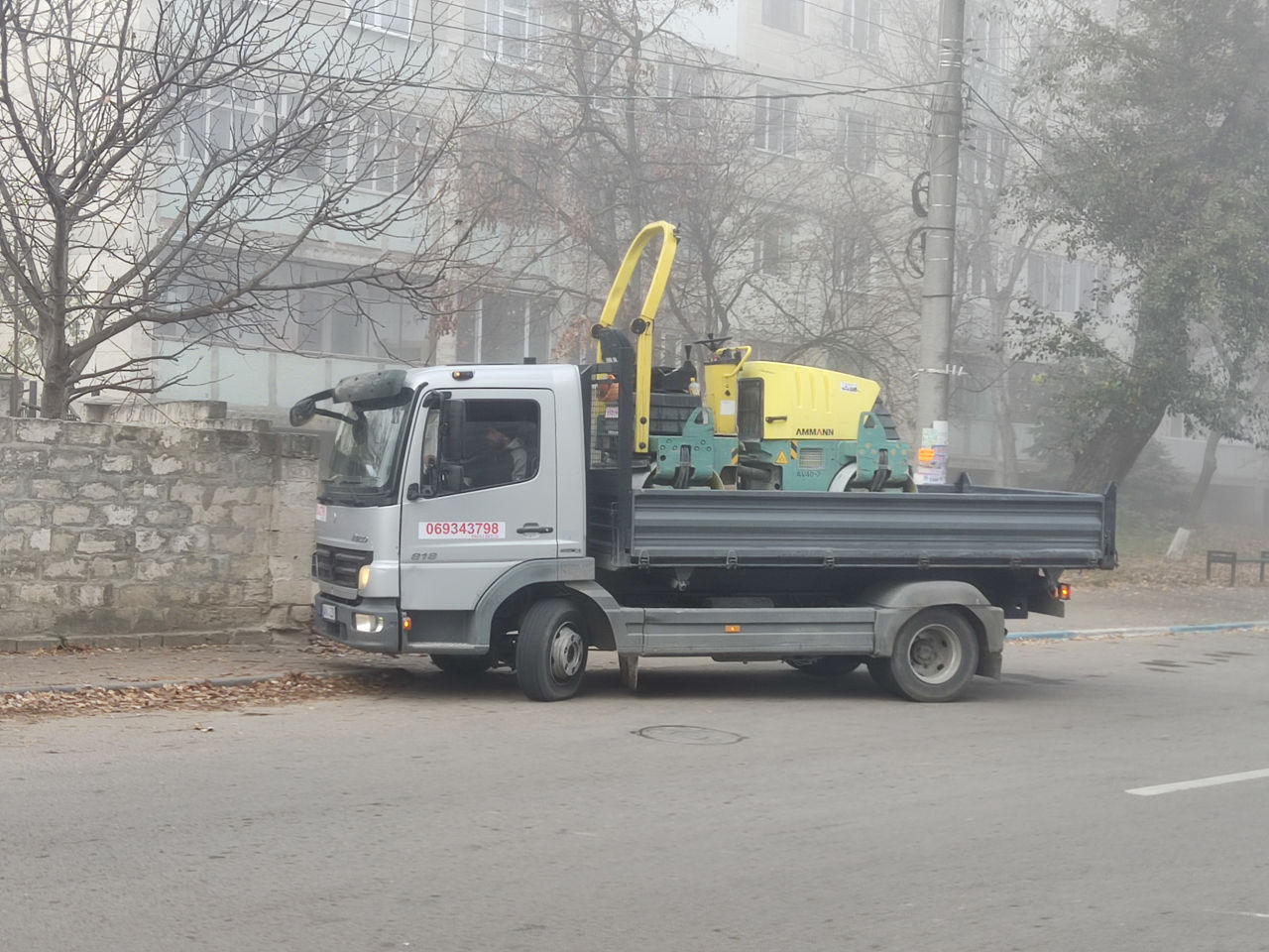 Услуги  каток 5 тон  уплотнение грунта, щебня фото 3