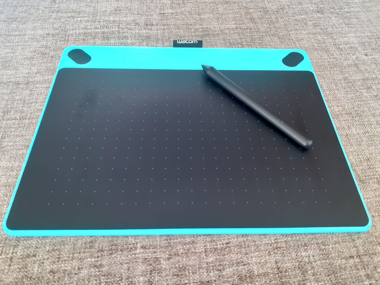 Tabletă grafică/Графический планшет Wacom Intuos Draw M
