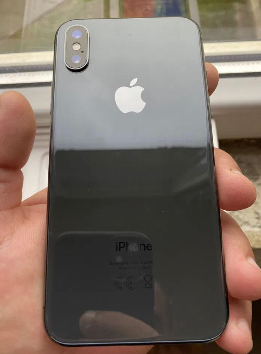 iPhone X 64 gb