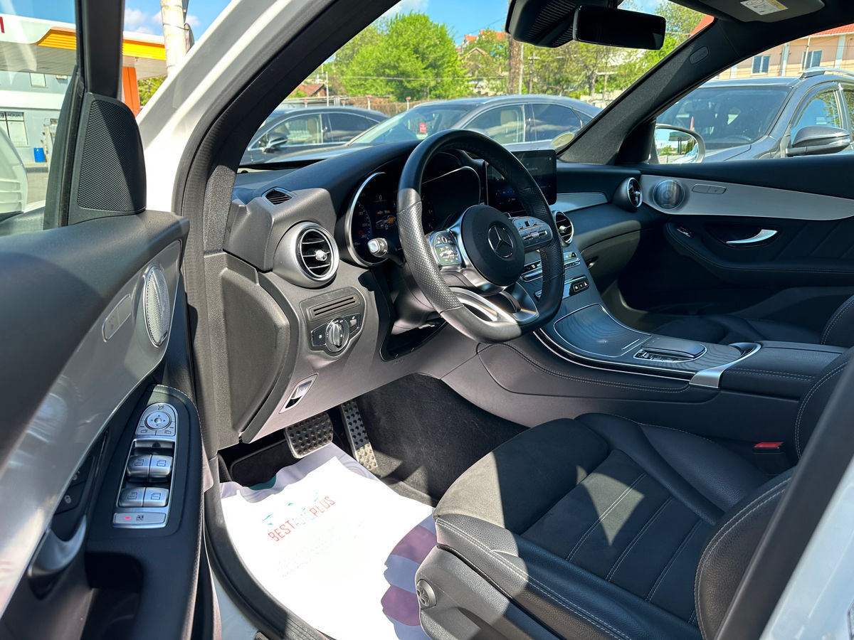 Mercedes GLC Coupe foto 9