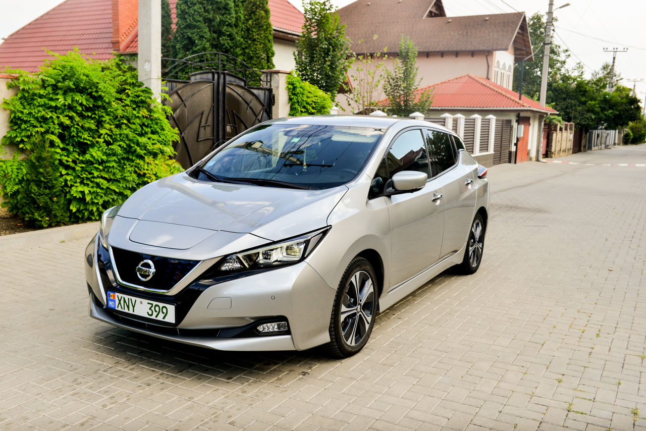 NissanLeaf