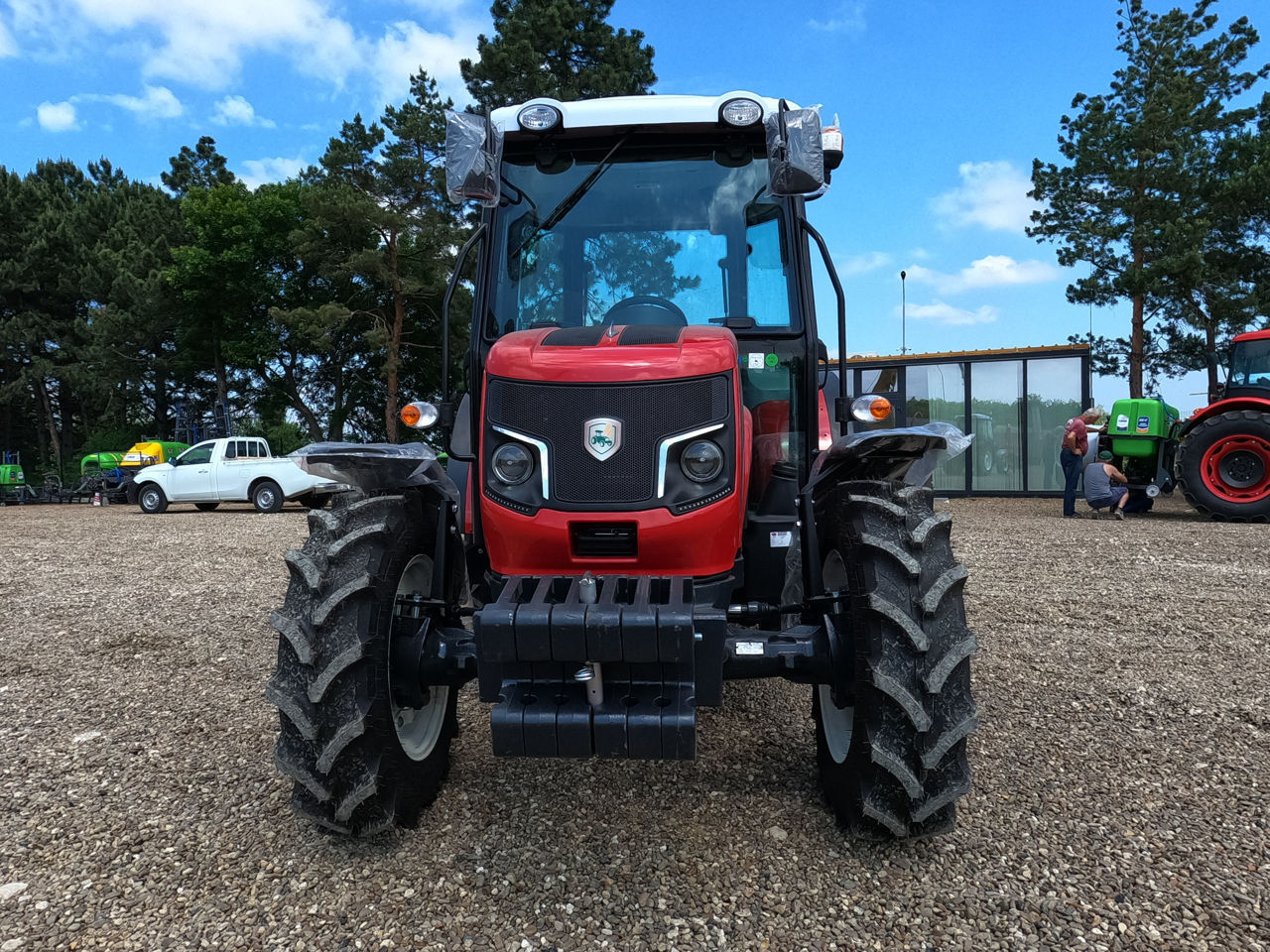 Schimba tractorul vechi pe un ArmaTrac 584E - 58 c.p. foto 3