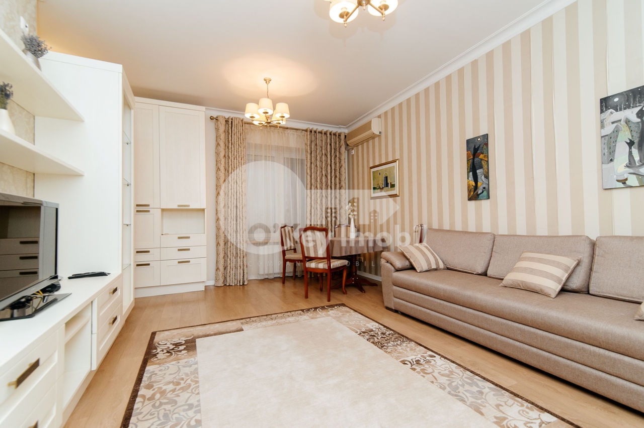 Apartament cu 2 camere, 49 m², Centru, Chișinău foto 1