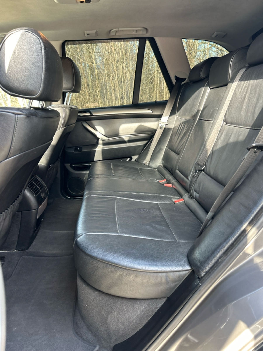 BMW X5 foto 16