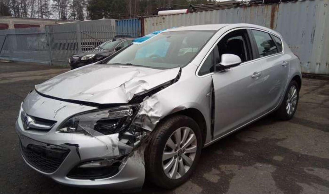 Dezmembrarea Opel Astra 2010-2020 avem tot foto 15