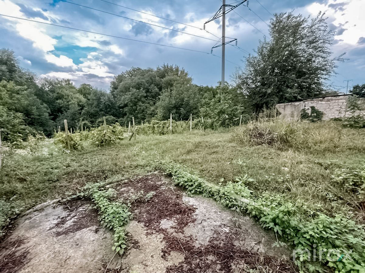 Se vinde casă în or. Vadul lui Vodă, str. Florilor! foto 14