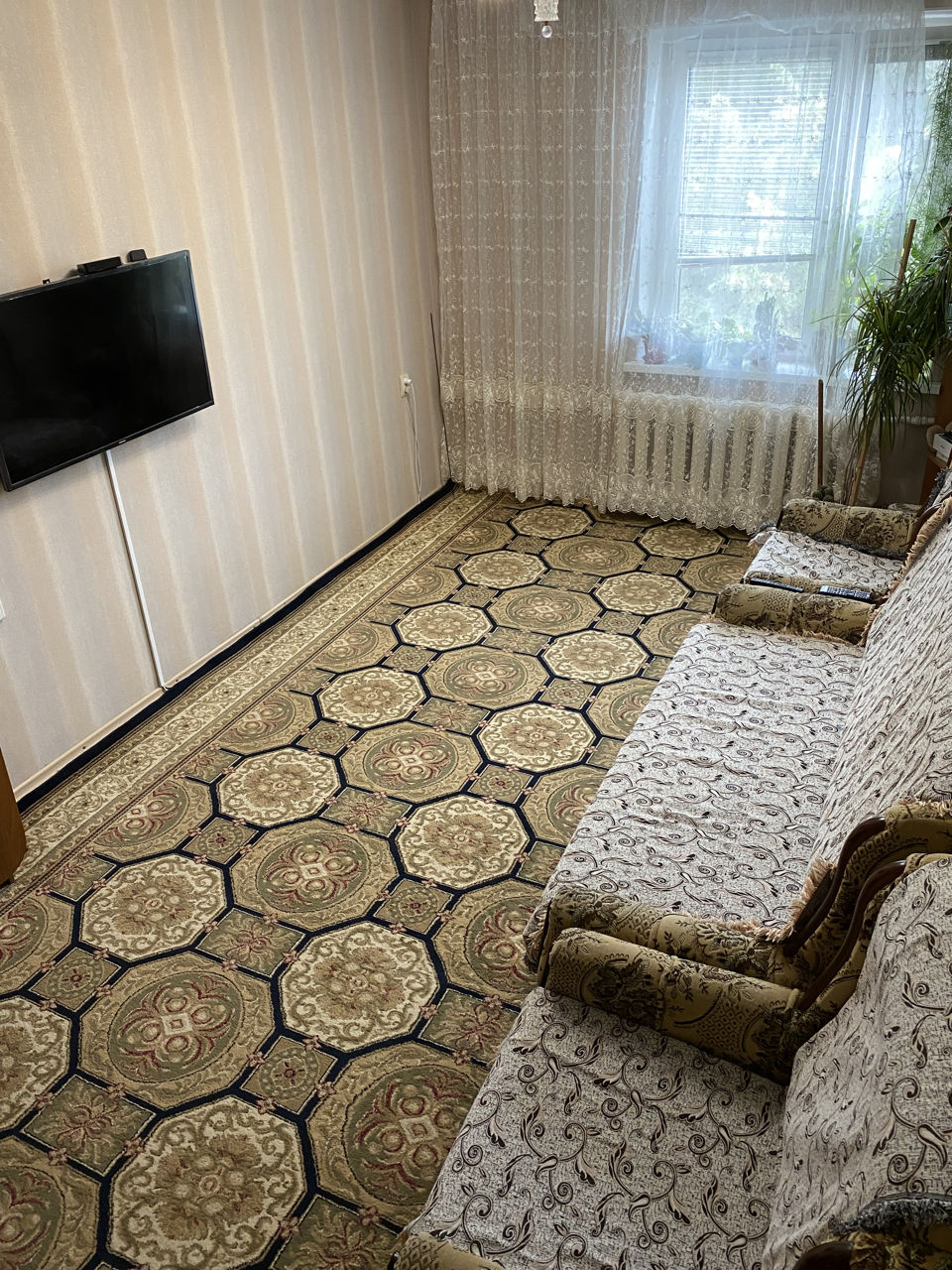 Комната, 24 м², Ботаника, Кишинёв