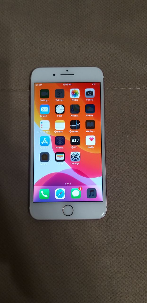 Продам iPhone 7 plus 256