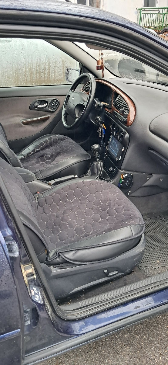 Ford Mondeo foto 4