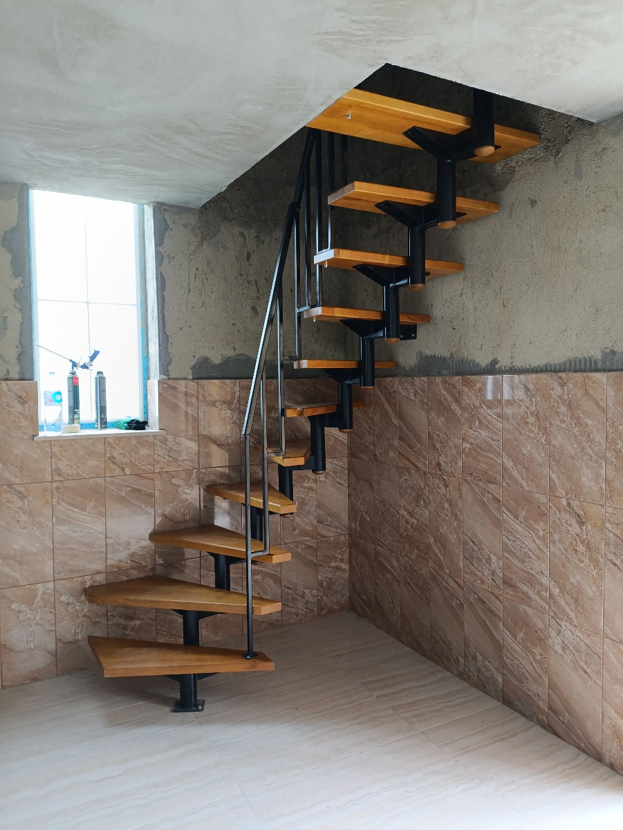 Scări pentru interior foto 1