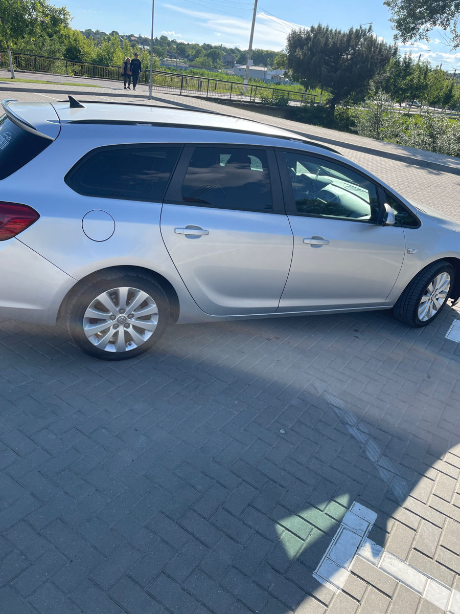 Opel Astra foto 4