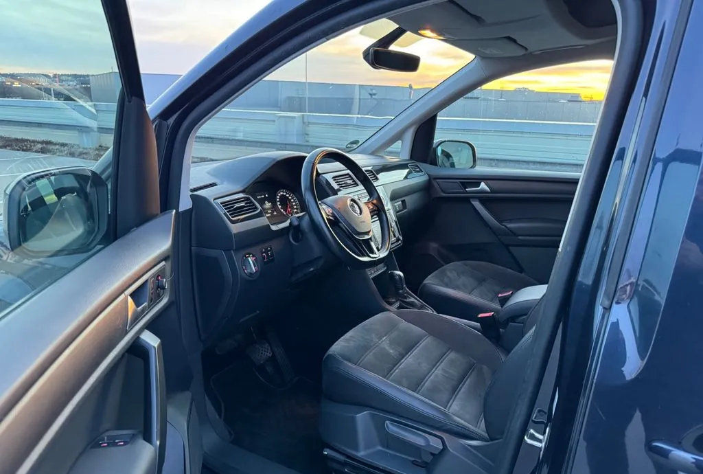 Volkswagen Caddy фото 10