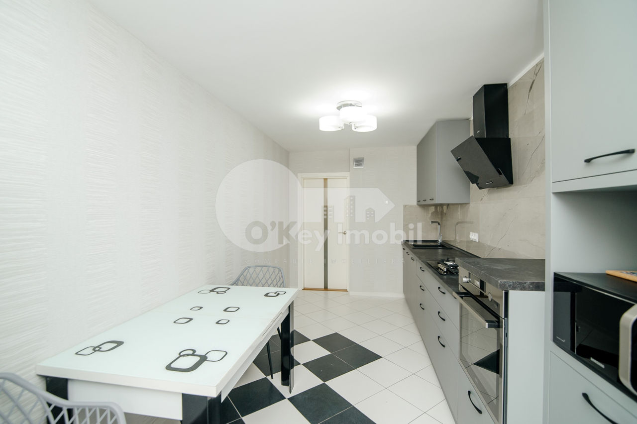 Apartament cu 3 camere, 95 m², Centru, Chișinău foto 2