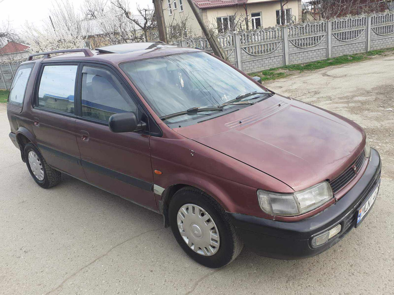 Mitsubishi Spais wagon фото 4
