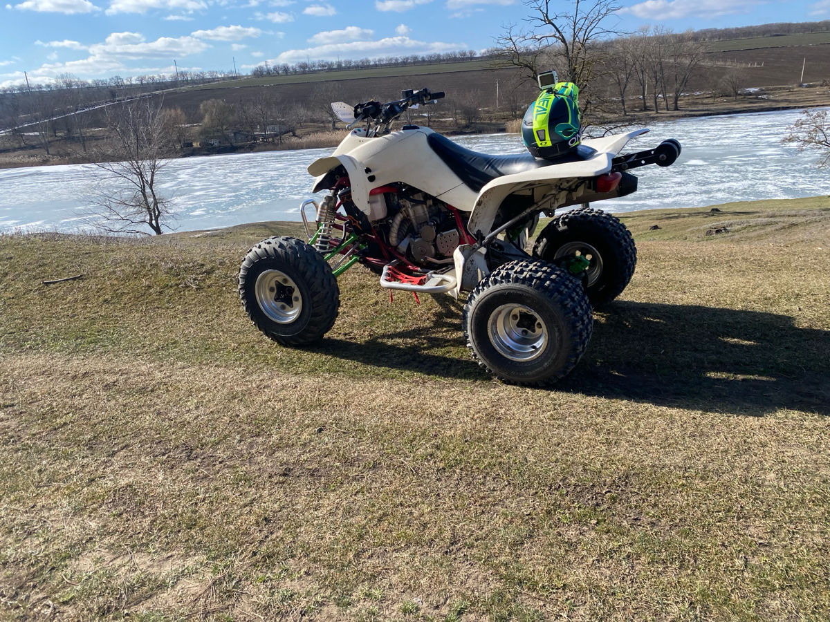 Suzuki LTZ 450  foto 1