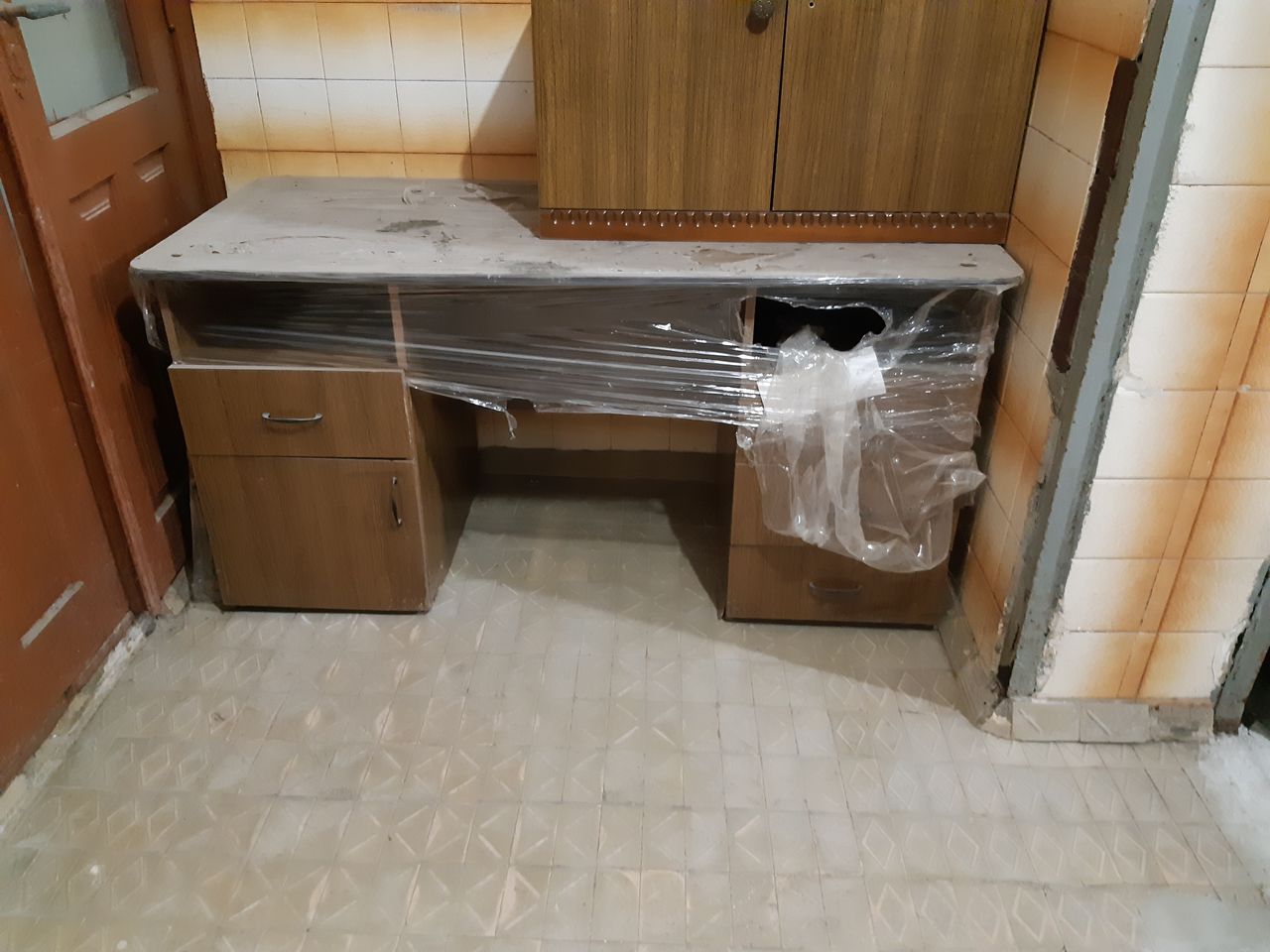 Столы офисные недорого распродажа