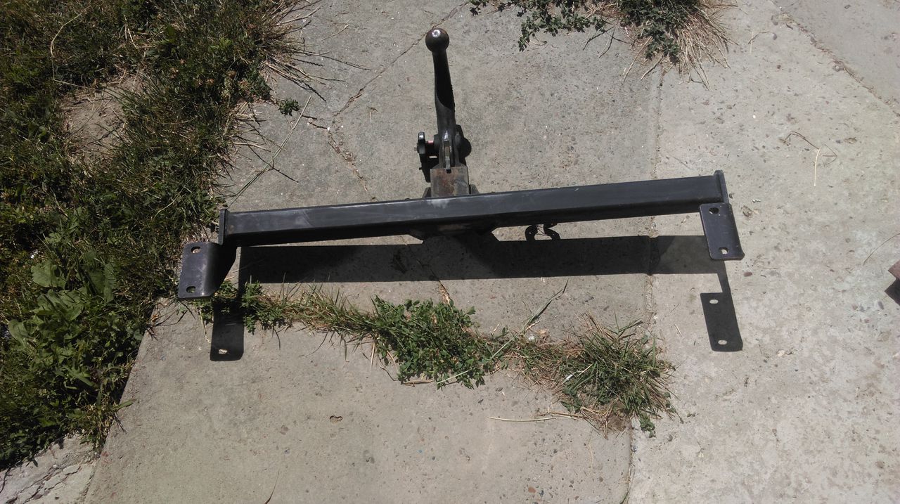 Фаркоп для RAV 4