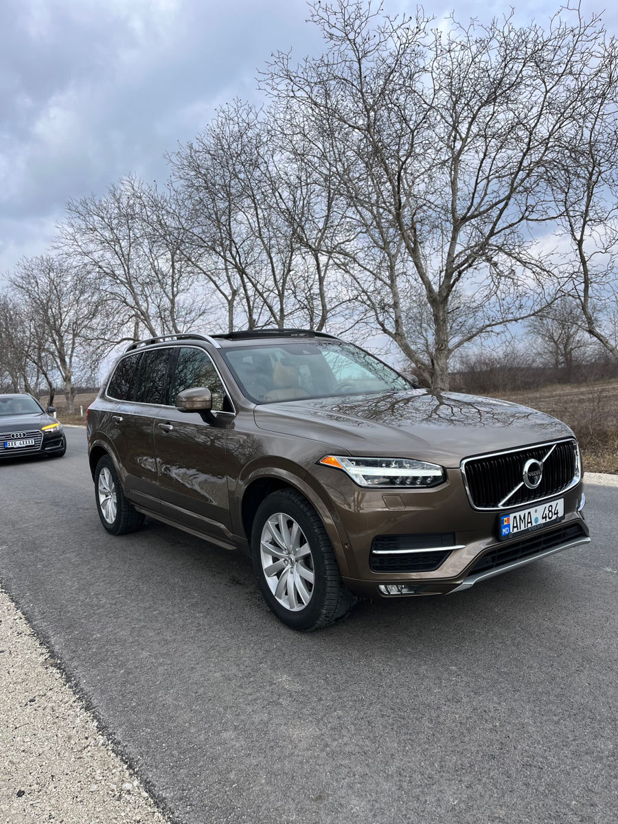 Volvo XC90 foto 2