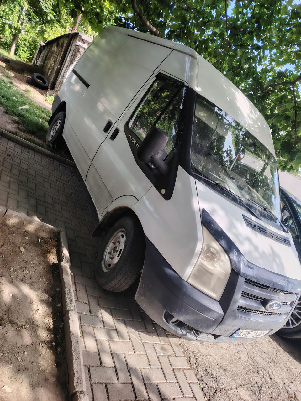 Ford Transit фото 2
