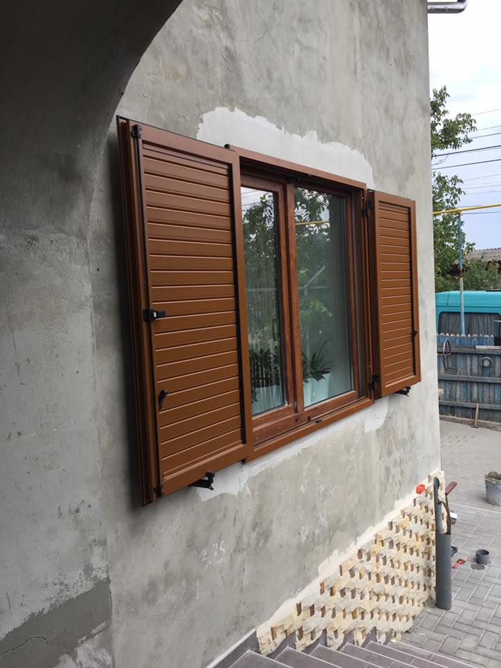 Porti sectionale pentru garaje, portite de intrare, rolete, obloane foto 4